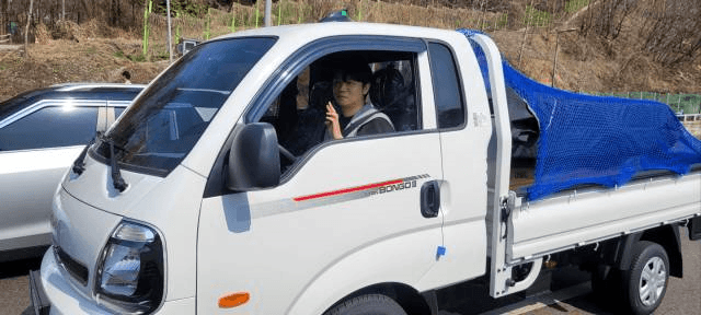 대형 가구 회사 시공자로 일하던 시절의 현장 차량 사진