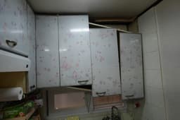 부천 싱크대 상부장 처짐 PB 파손 수리, 내려앉은 장을 다시 맞춘 사례 수리 전